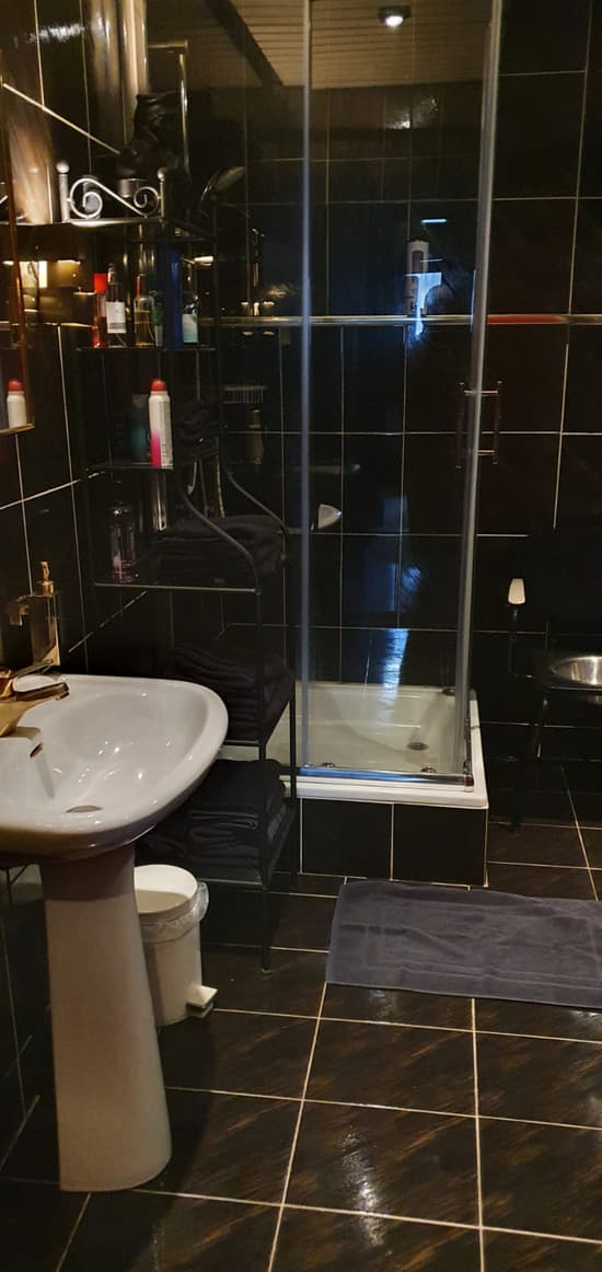 doma-sm-suite-badkamer-en-omkleden